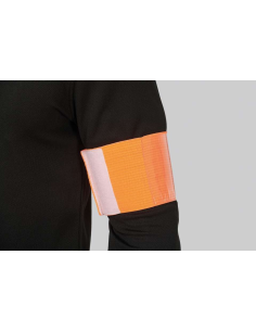 ELASTIC ARMBAND WITH LABEL HOLDER