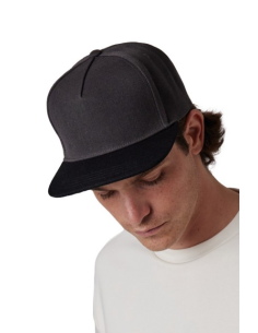 SNAPBACK CAP - 5 PANELS