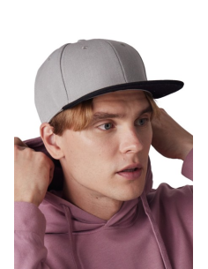 SNAPBACK CAP - 6 PANELS