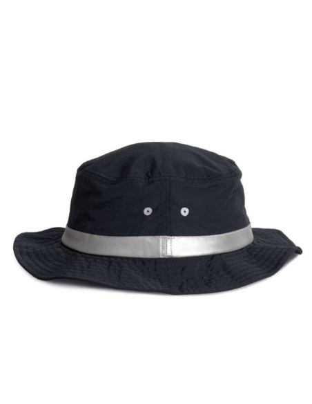 HAT WITH WIDE HEMS