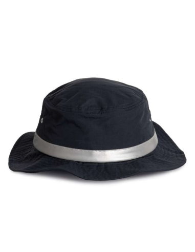 HAT WITH WIDE HEMS