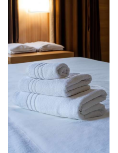 OLIMA HIGH-QUALITY HOTEL TOWEL