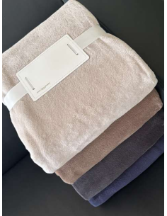 OLIMA CORAL FLEECE BLANKET