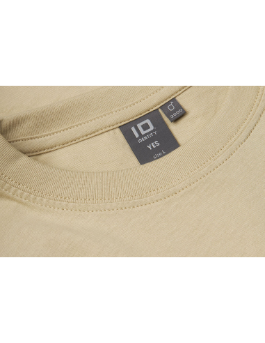 T-shirt YES